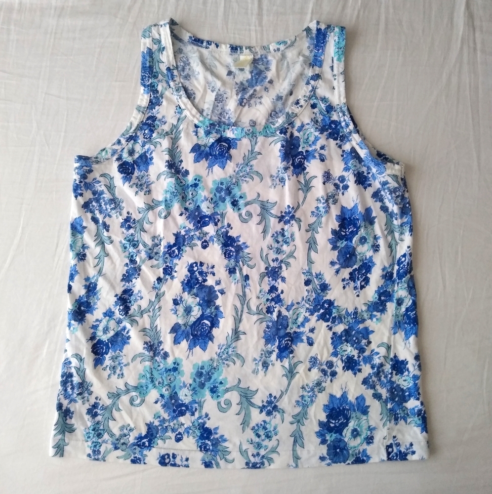 Victoria's Secret Sleeveless Top